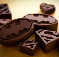 czekolada, czekoladki, superman, batman, mniam, kulinaria, fotografia