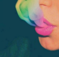 palenie, smoke, kolor, kolorki, colours, pastele, róż, zieleń, niebieski, neon, girl