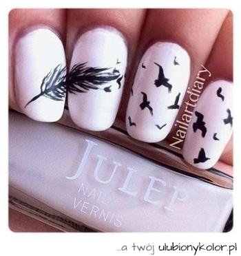 Ptaki na paznokciach ? mnie się podobają! :)