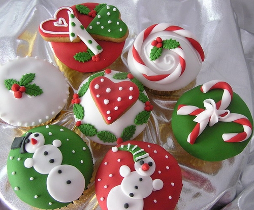 Boże Narodzenie, Cupcakes, deser, zielony, czerwony, biały