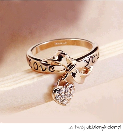 pierścionek, zaręczyny, diamenty, złoto, love