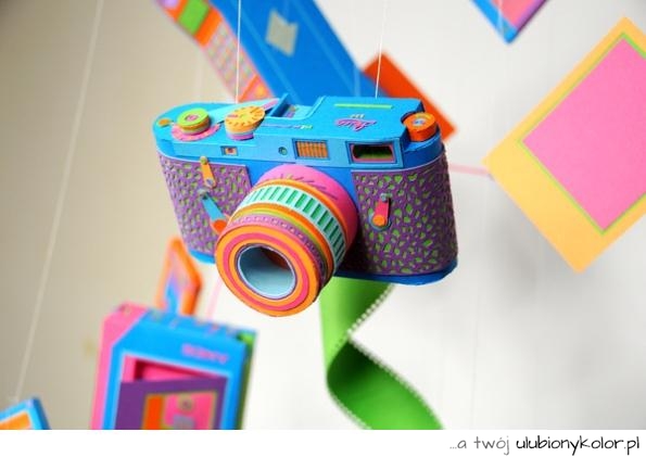 Kolorowy aparat fotograficzny