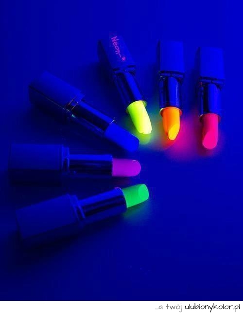 neon, lipstics, neonowe, pomadki, ultrafiolet, szminki, trendy